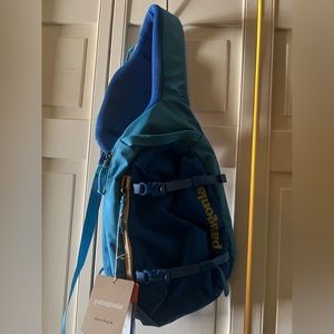 Patagonia Atom Sling Bag Blue